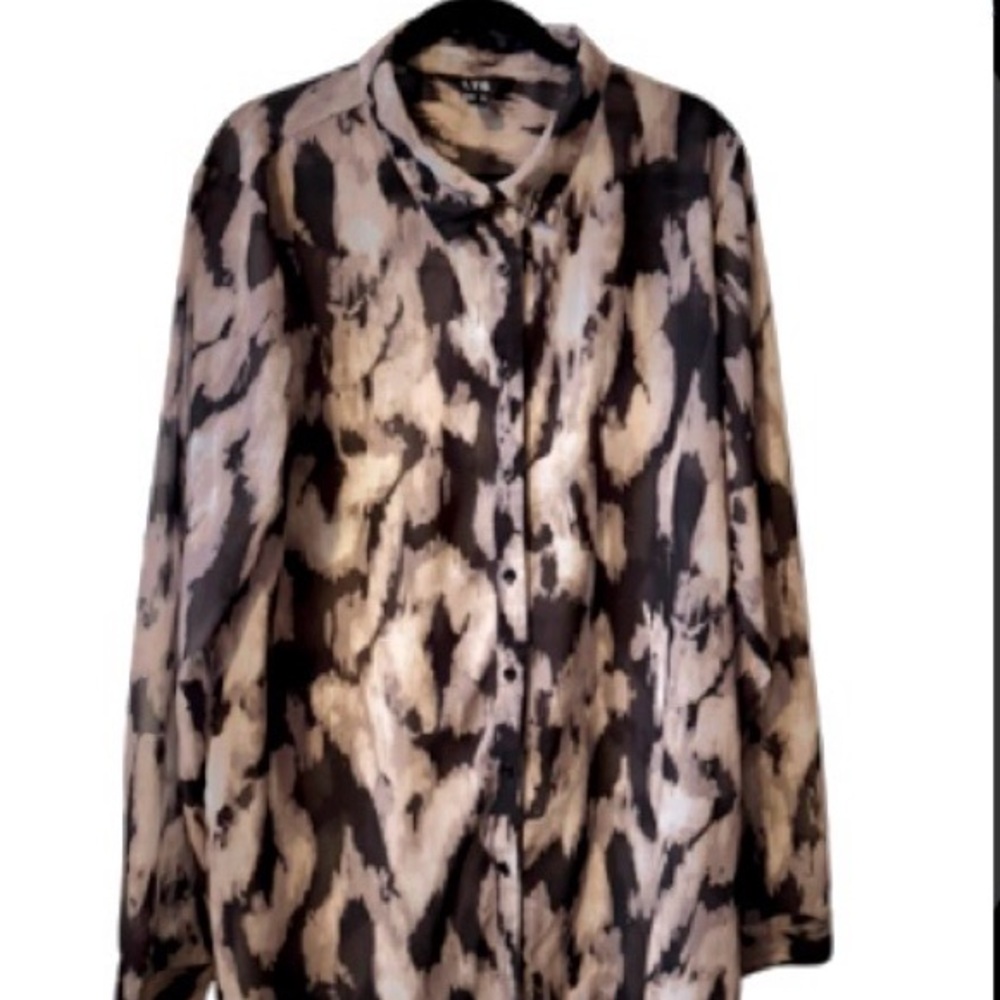 EUC Long Tall Sally 16 Button Down Blouse